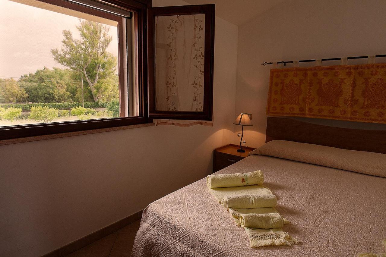 Agriturismo I Doni Del Mandorlo アルゲーロ エクステリア 写真